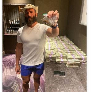 Meet your Posher, Bushy